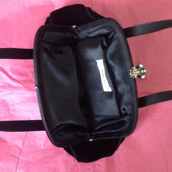 😍Black velvet evening bag💞 - Picture 2 of 2